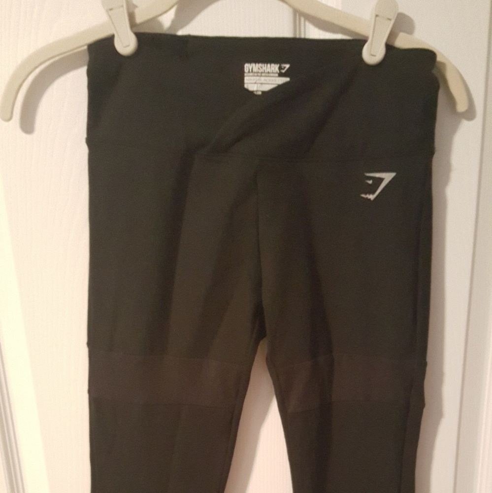 Nikki Blackketter gymshark leggings